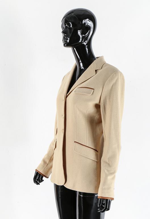 KAVAJ, Ralph Lauren.