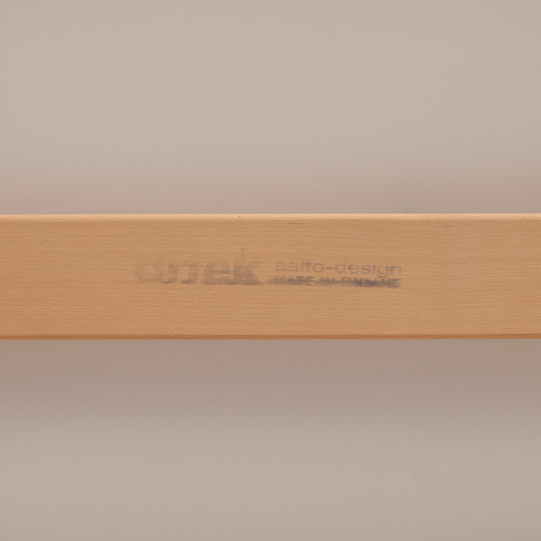 ALVAR AALTO, karmstolar, ett par, modell 403, Artek 1980-tal.