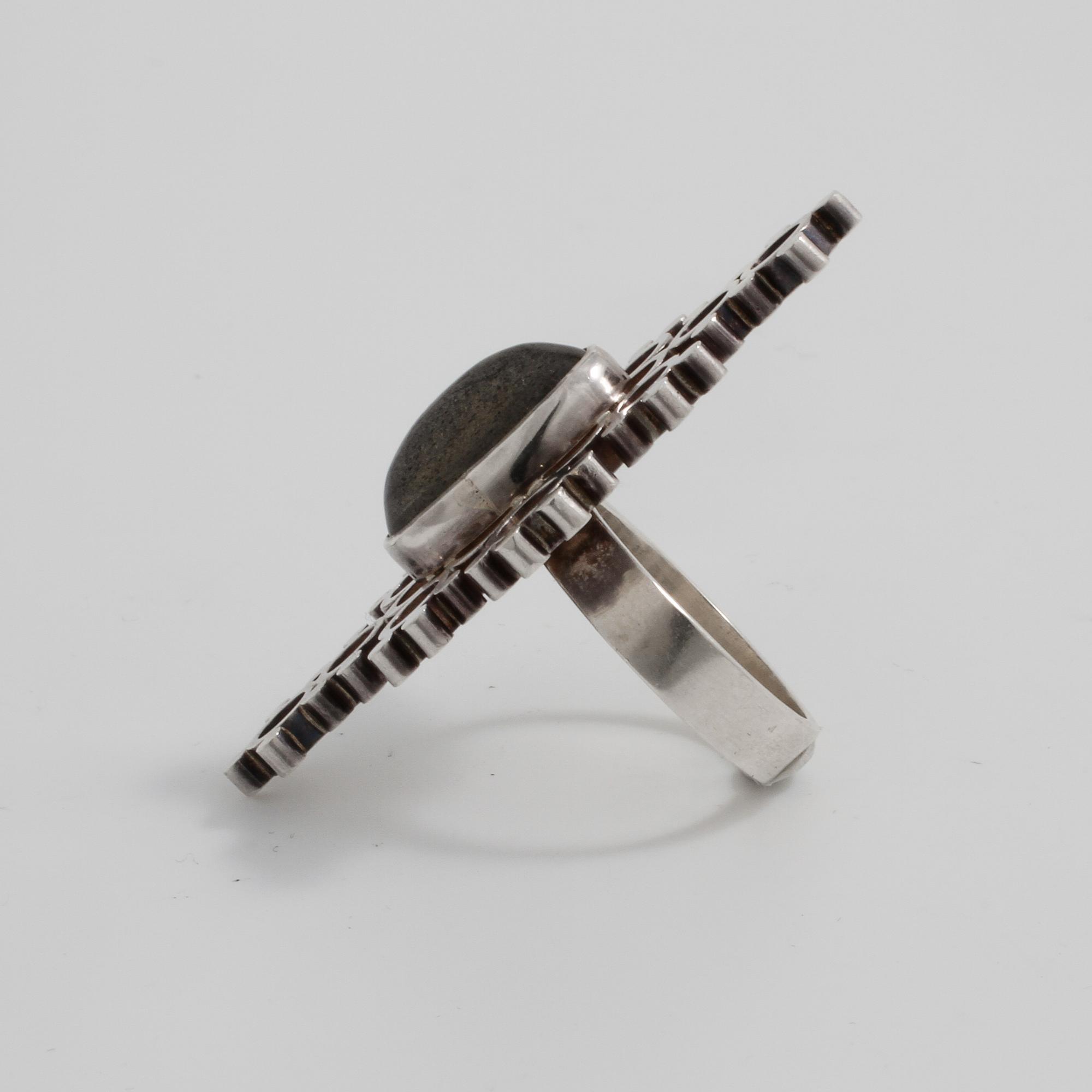 CECILIA JOHANSSON, Göteborg, 1968, a labradorite ring.