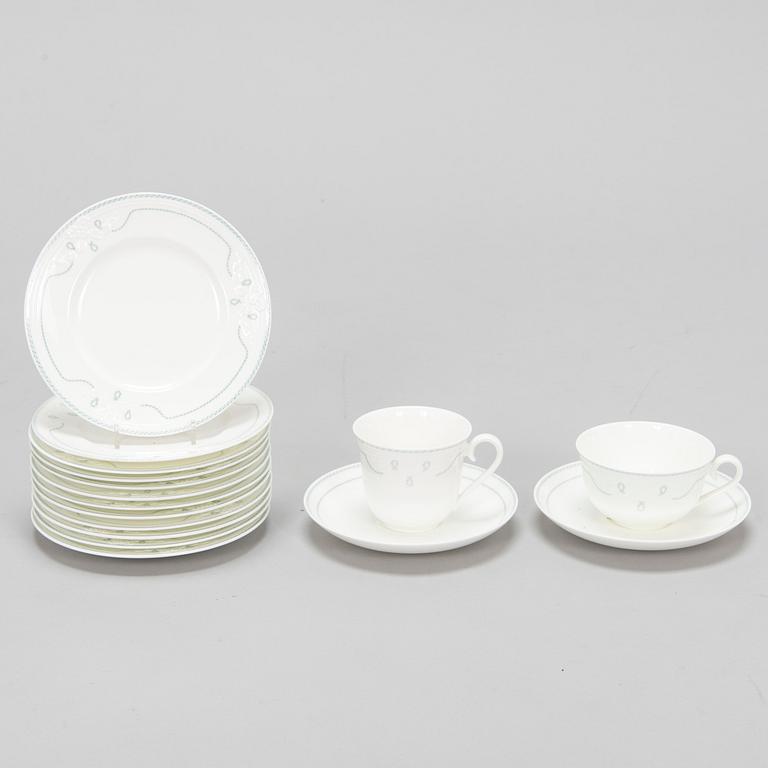 A 33-piece porcelain 'Amado' coffee and tea set, Villeroy & Boch.