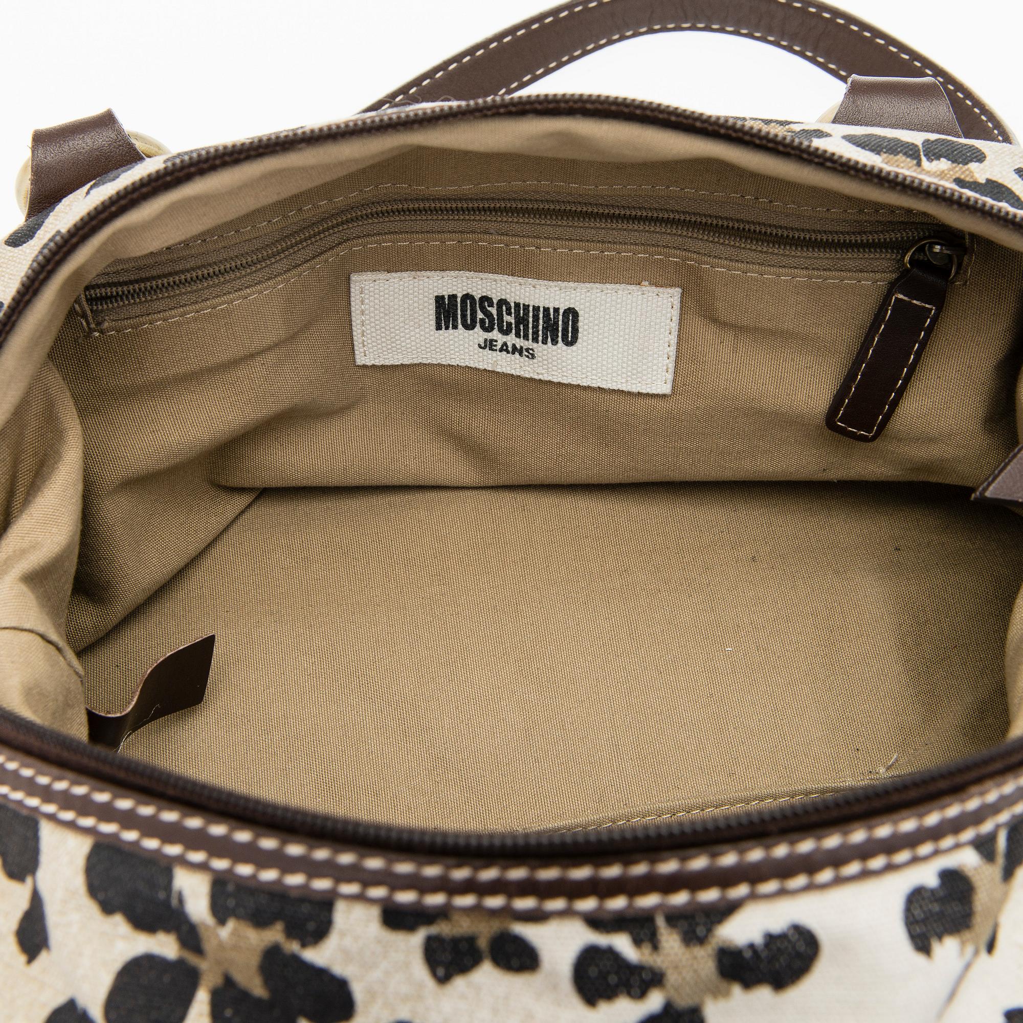 A MOSCHINO JEANS SHOULDER BAG.
