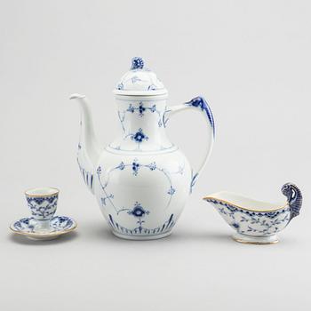 SERVISDELAR, 131+4 st, porslin, "Summerfugl", Bing & Gröndahl, 1900-talets andra hälft.