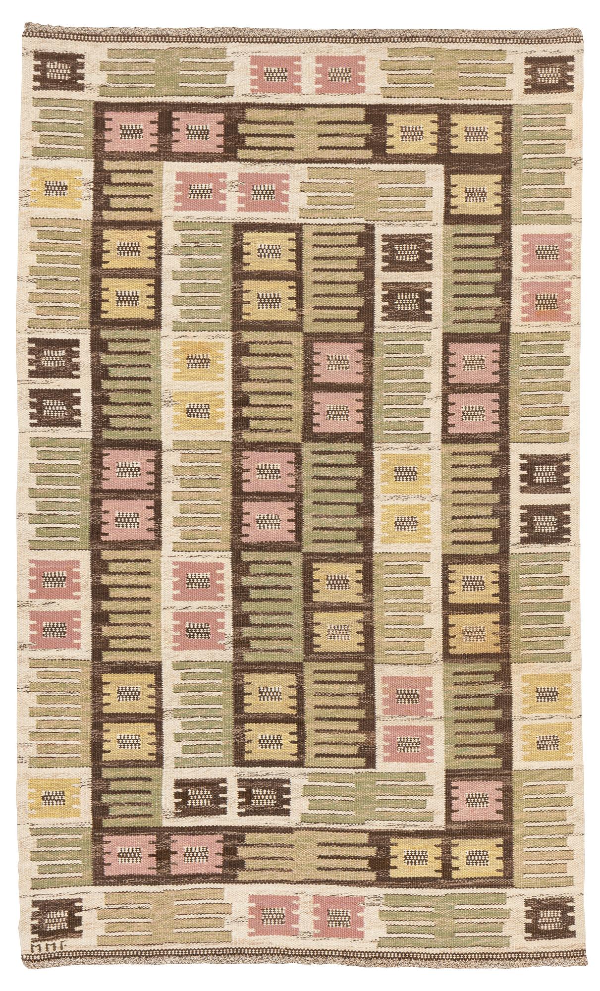 Märta Måås-Fjetterström, matta, "Nyponblomman", rölakan, ca 248 x 149,5 cm, signerad MMF.