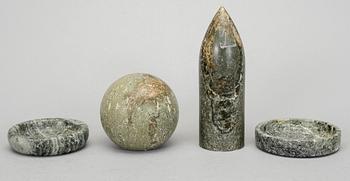 PARTI KOLMÅRDSMARMOR, 8 delar, 1900-tal.