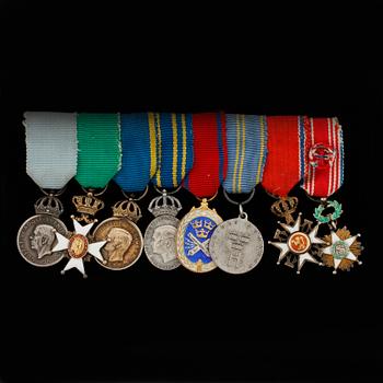 MEDALJER, miniatyrer, 8st, bland annat "För nit och redlighet...","Vasaorden".