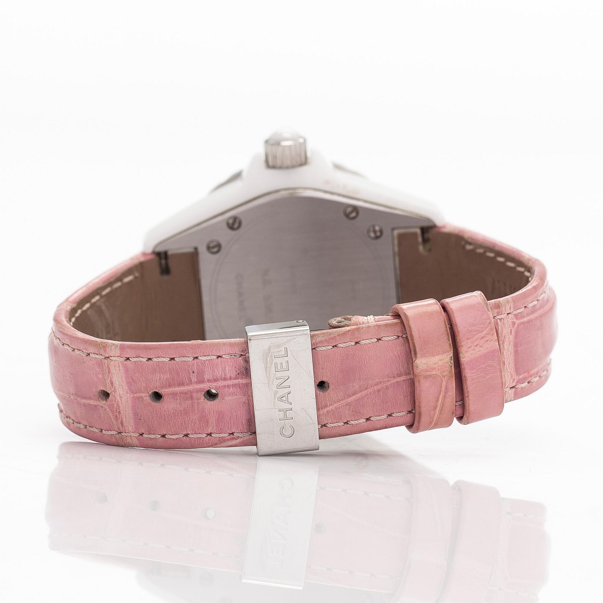 Chanel, J12, armbandsur, 34 mm.