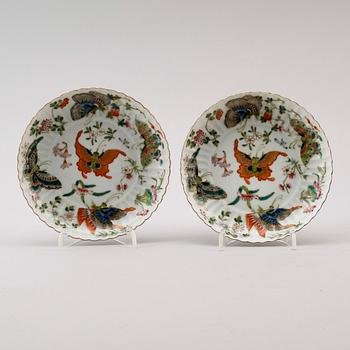FAT, 1 par, porslin, Kina, bär Qianlongs märke, sannolikt 1900-tal.