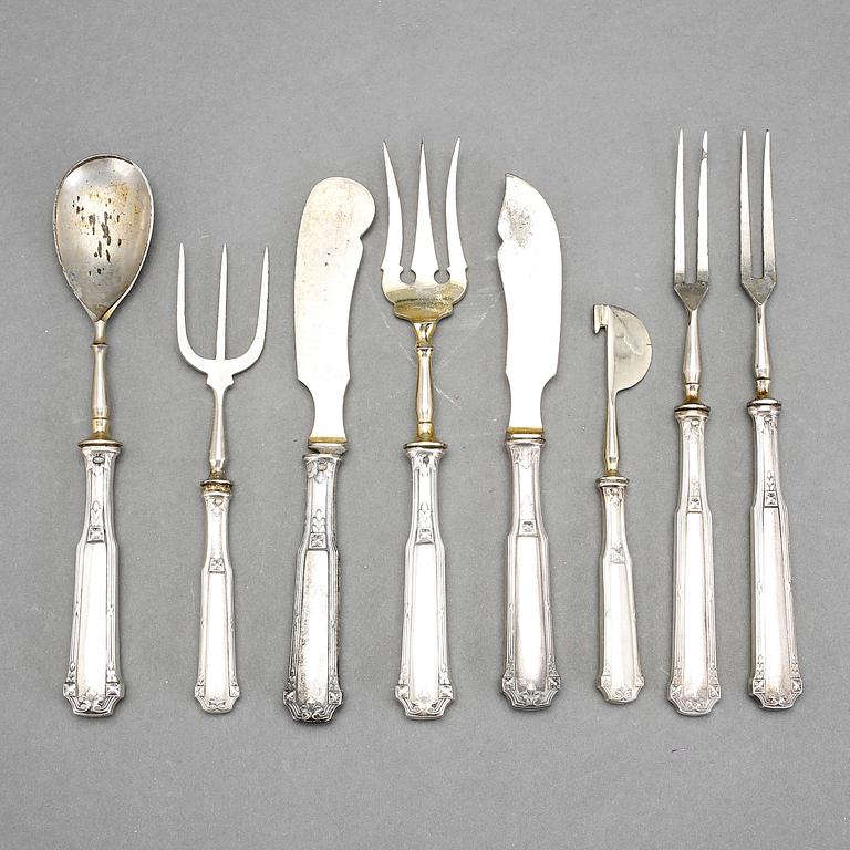 BESTICK, 8 delar, silver, Ryssland, 1900-talets början. Vikt ca 376 gram.