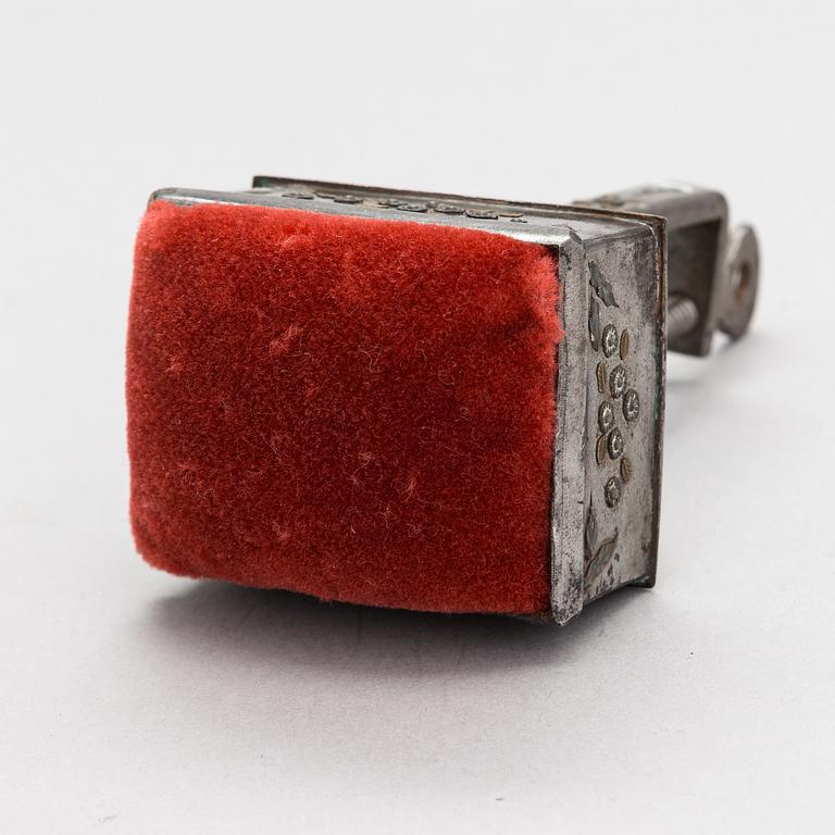 A Tula needle table clamp, Russia from around the turn of the century 1700/1800.