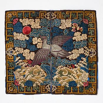 A pair of embroidered civil officials rank badges, Buzi, with egrets, Qing dynasty, 19th century.