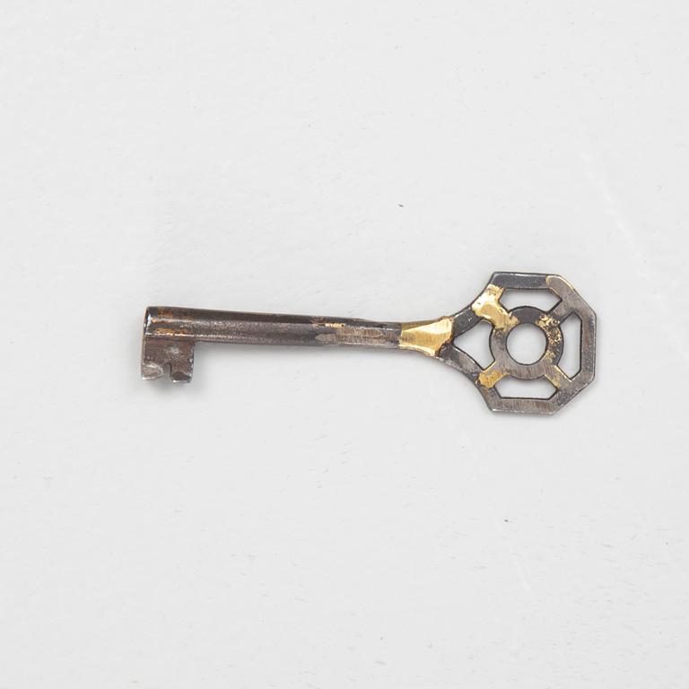 Skåp, allmoge, daterat 1805.