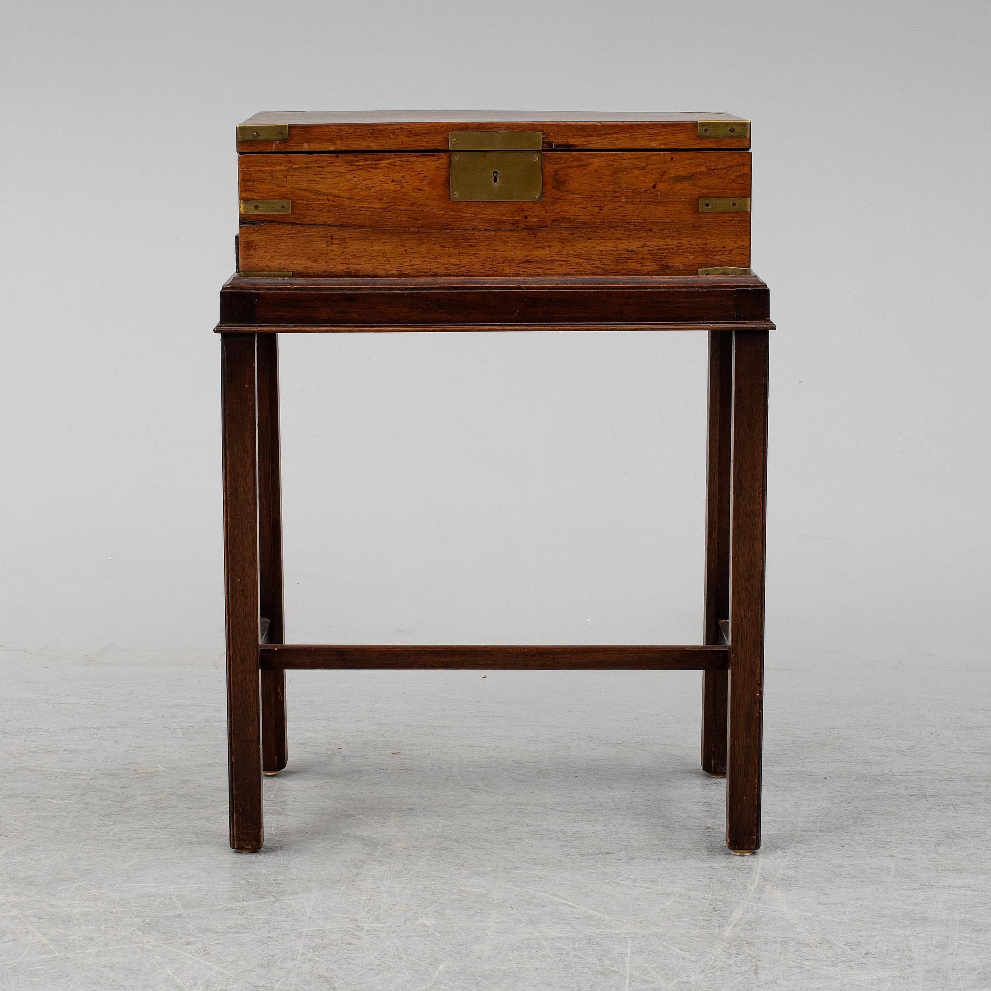 A writing box, 19th / 20th century.
