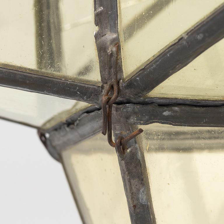 Harald Notini, taklampa, modell ”6202”, Arvid Böhlmarks Lampfabrik, Stockholm, 1920-30-tal.