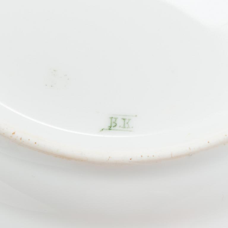 Set of eight Russin porcelain plates for Kornilov Brothers 1884-1917.