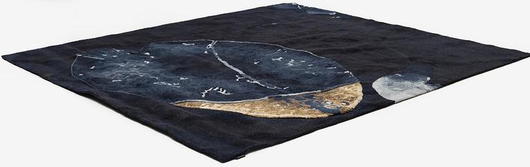 Denise Grünstein, matta "Halo", handtuftad, ca 285 x 269 cm, Ferreira de Sá, Portugal.