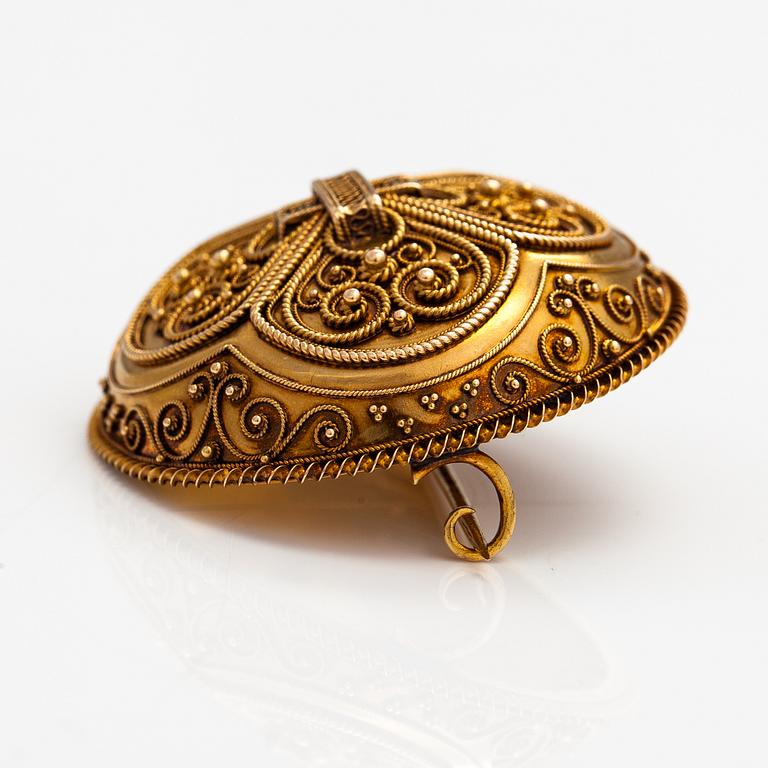 Otto Roland Mellin, An 18K gold brooch. Helsinki 1878.