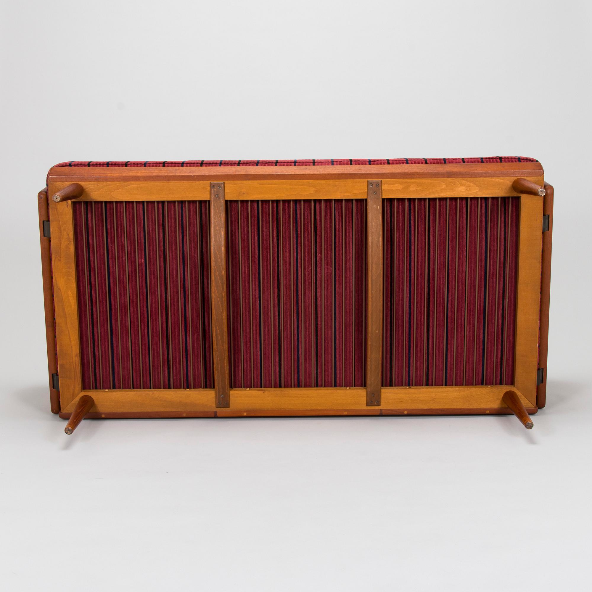 Peter Hvidt & Orla Mølgaard Nielsen, a mid-20th century sofa/daybed, France & Son, Denmark.