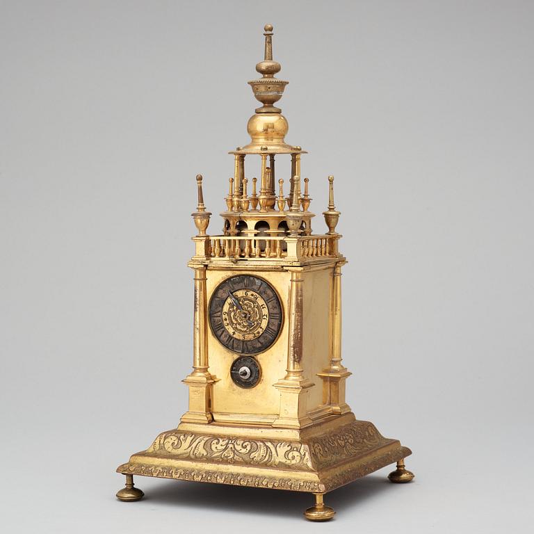A German 17/18th century table clock, signed Friderich Hübner Bremen.
