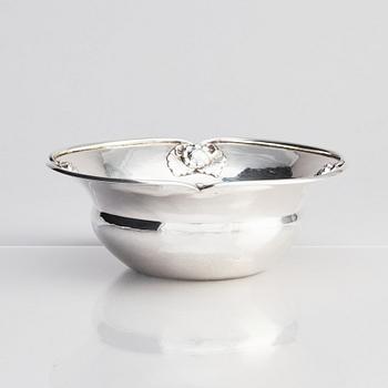 Georg Jensen, an 830/1000 silver bowl, Copenhagen 1918, Swedish importmarks GAB F, design nr 25.