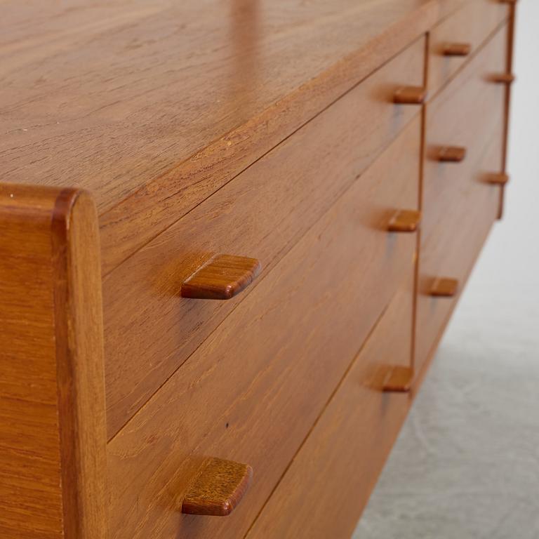 Hans J. Wegner, a 'RY-20' cabinet, Ry Furniture, Denmark, 1958.