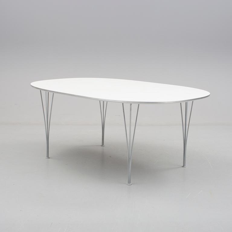 PIET HEIN och BRUNO MATHSSON, matbord, "Superellipse",  MIAB för Fritz Hansen, 2003.