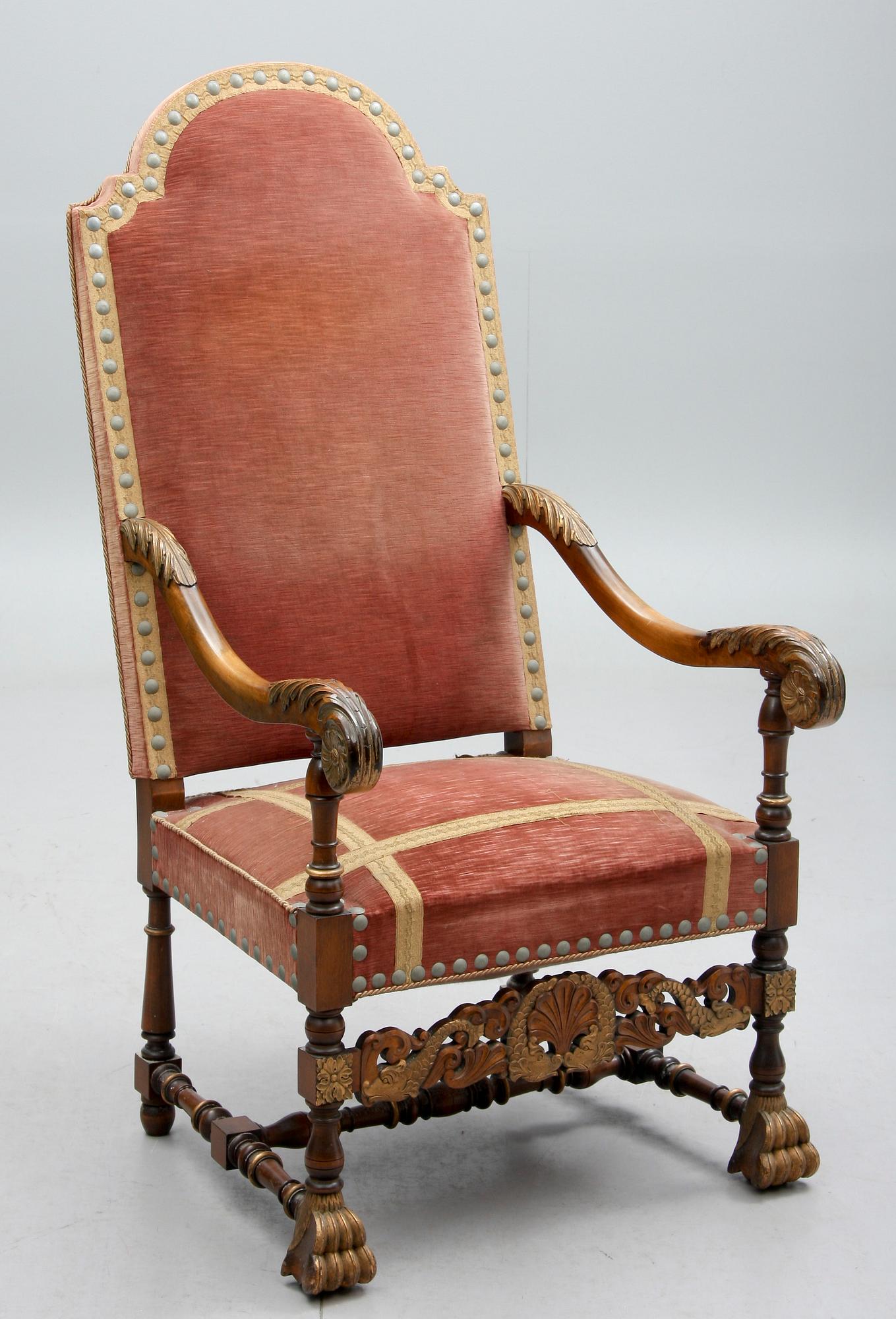 KARMSTOL, valnöt, barockstil. Omkring år 1900.