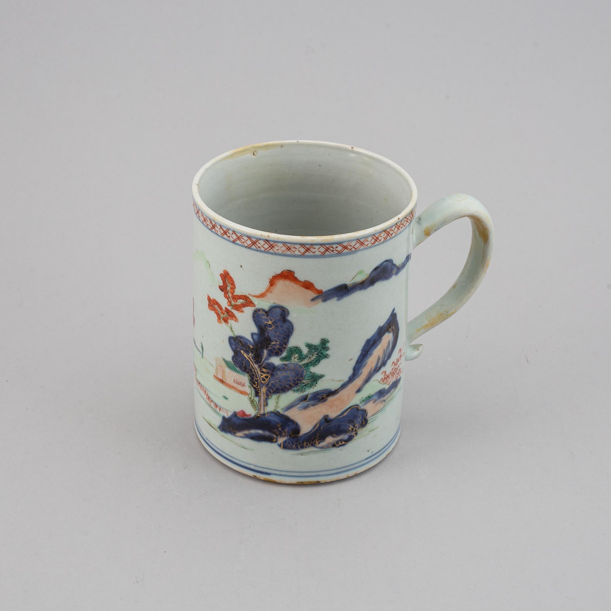 A famille rose export porcelain jug, Qing dynasty, Qianlong 1736-95).