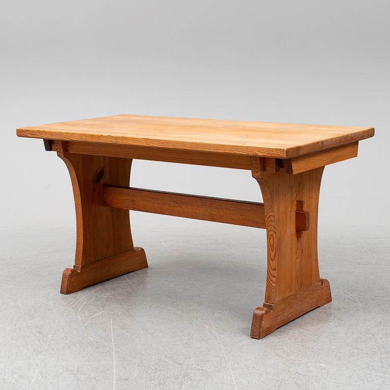 AXEL EINAR HJORTH, an attributed pine 'Lovö' table from Nordiska Kompaniet.