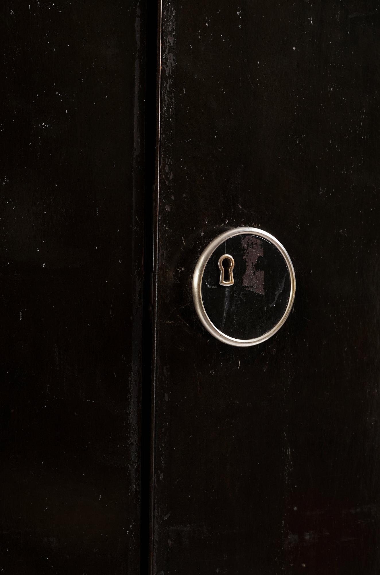 Nils Öfverman, tillskrivet, skåp, Nordiska Kompaniet 1930-tal.