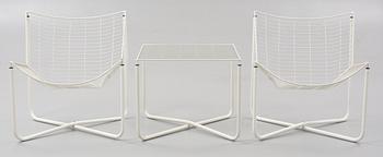 FÅTÖLJER ett par, samt BORD, "Järpen", Niels Gammelgaard, Ikea, formgivna 1983.