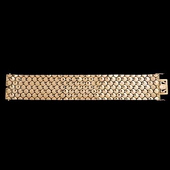 A BRACELET, 18K gold. Milan, Italy.