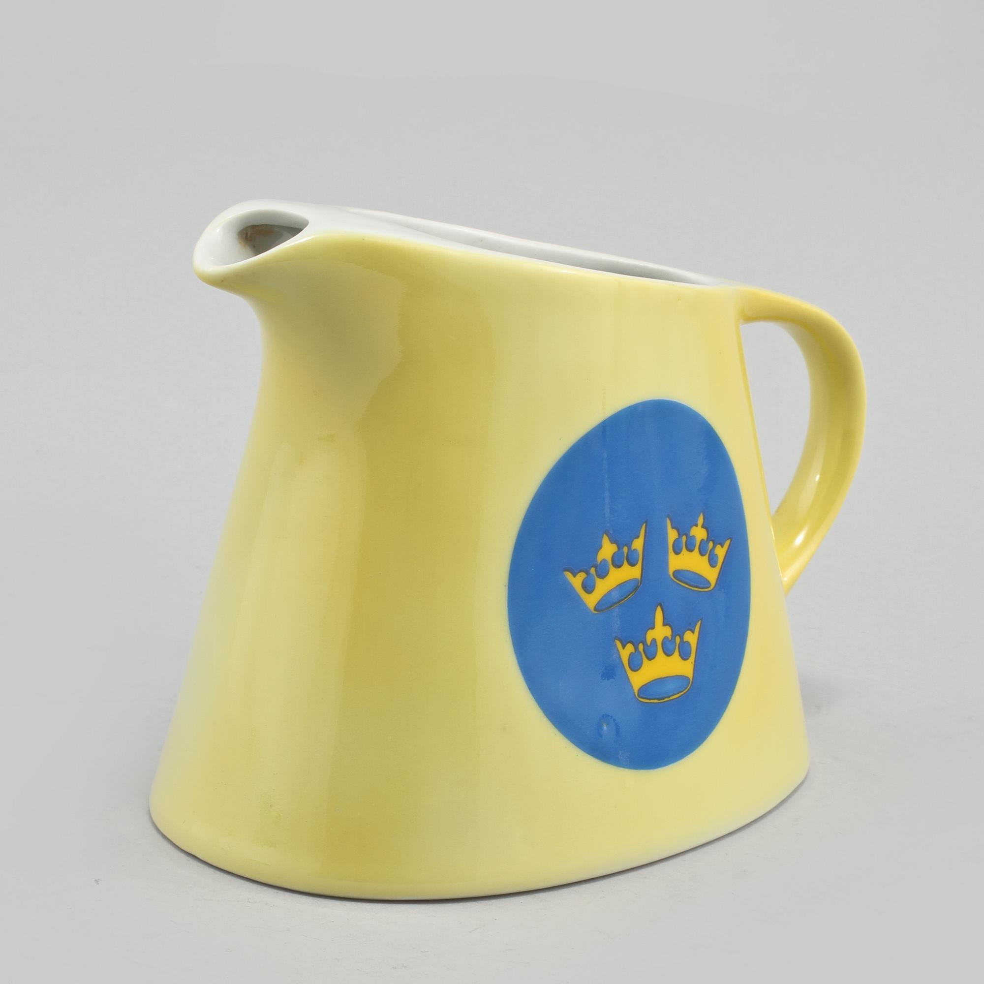 ISVATTENKANNA, porslin, "Svenska Amerika Linjen", omkring 1900-talets mitt.