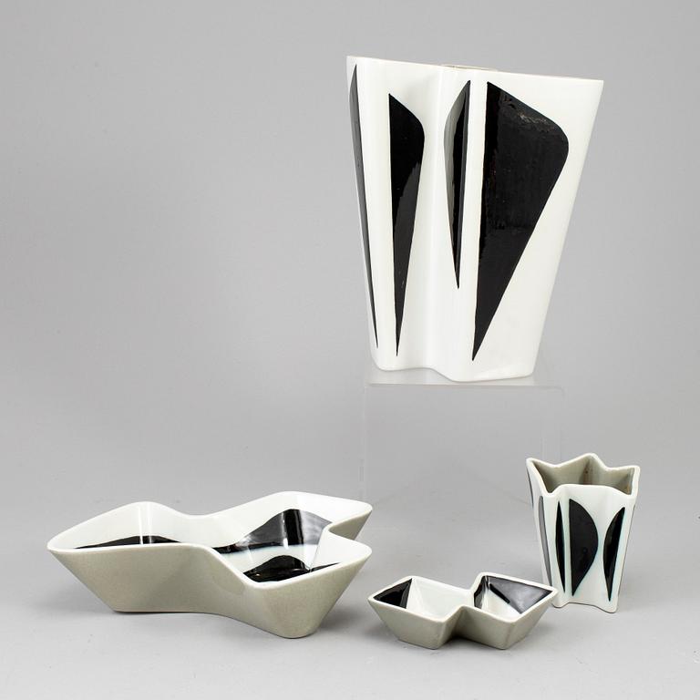 CARL-HARRY STÅKHANE, Four 'Konstrakta SNT' vases and bowls, signed, Rörstrand, designed 1953.