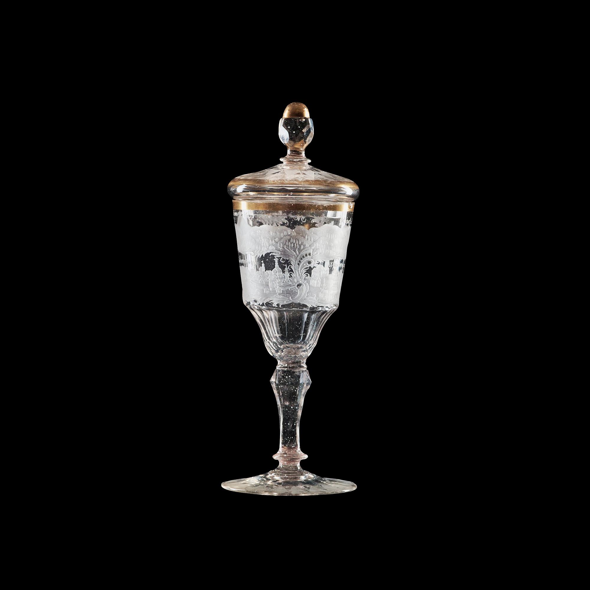 POKALGLAS med LOCK. Böhmen, 1700-tal.