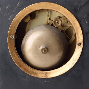 BORDSPENDYL, av Per Henrik Beurling (urmakare i Stockholm 1783 -1806 (1830), Empire.