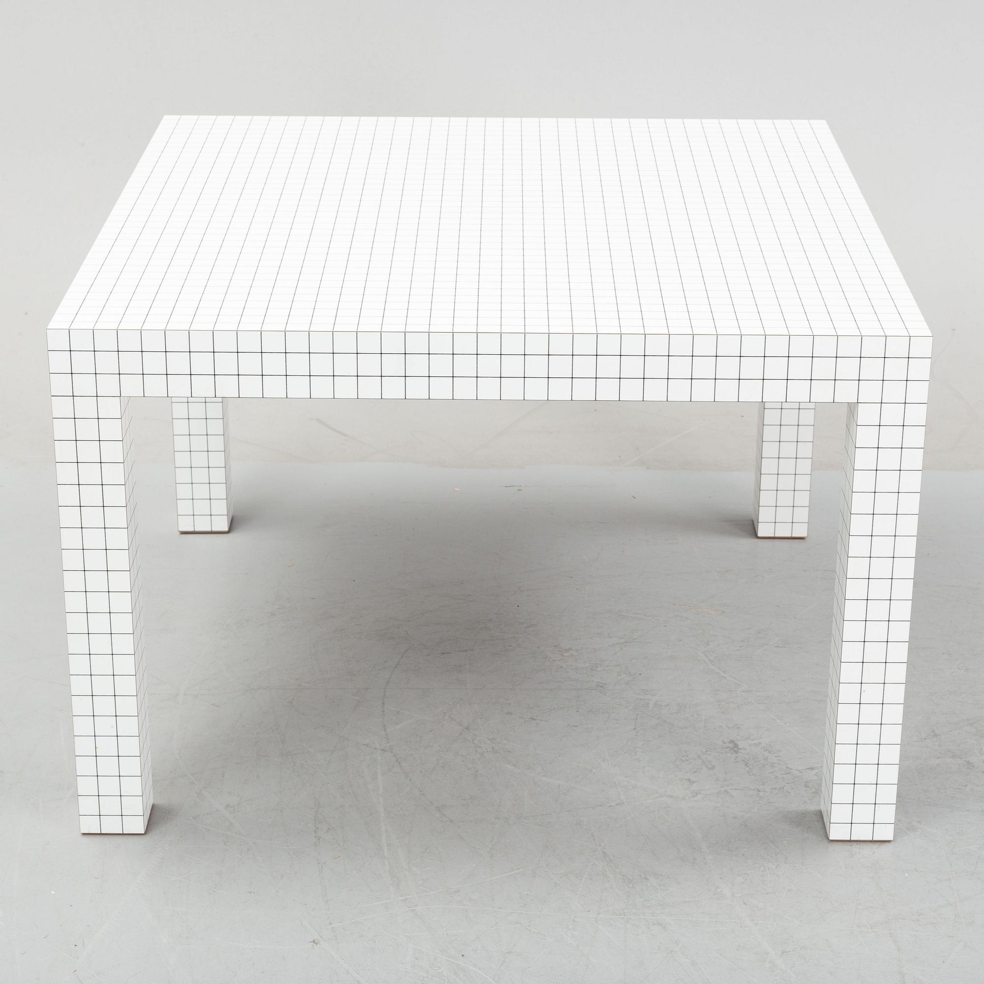 A model 2600 'Quadrema' table by Superstudio for Zenotta, designed in 1970.