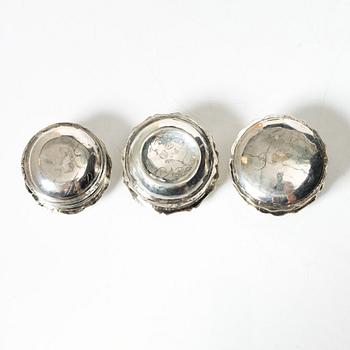 Kyrkdosor, tre stycken, silver, 17-1800-tal.