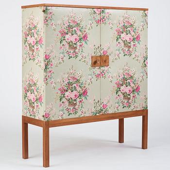 Josef Frank, skåp, Firma Svenskt Tenn, sannolikt 1930-40-tal.