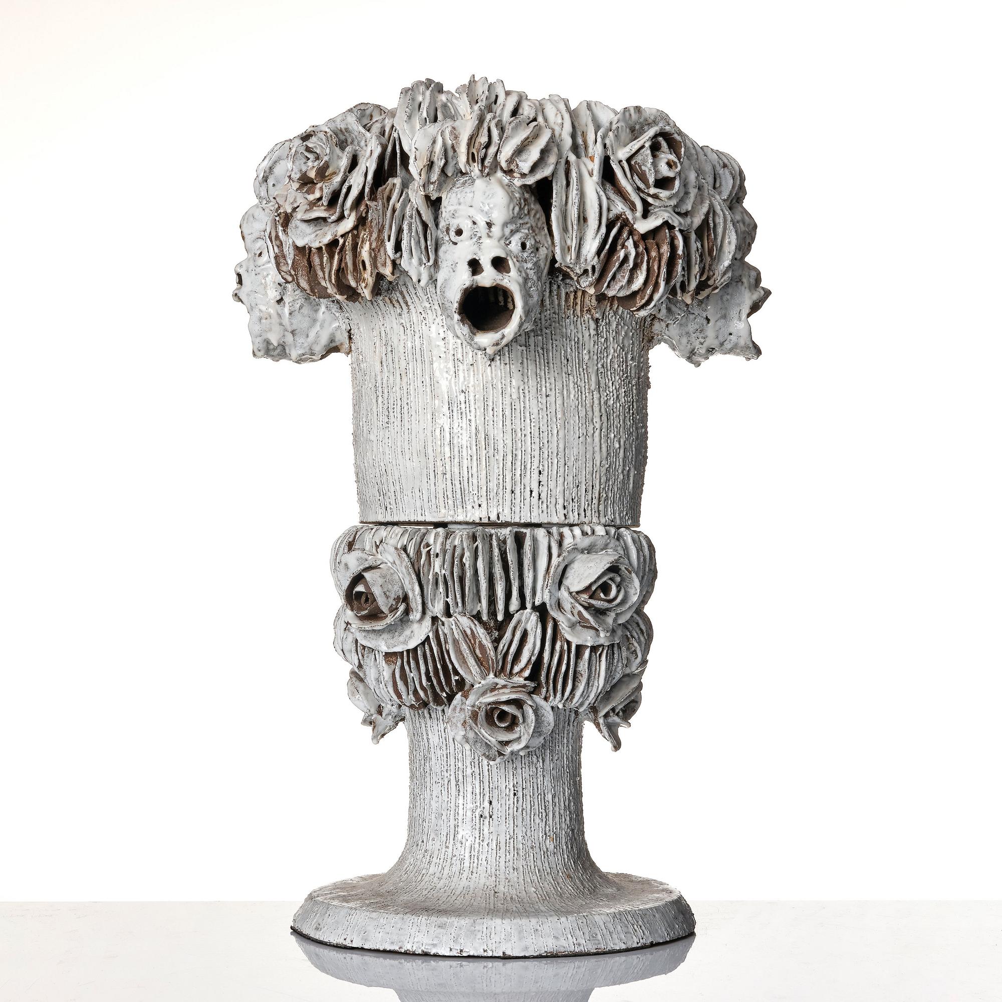 Carl Richard Söderström, skulptur/urna, egen ateljé, Stockholm ca 2010.