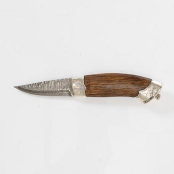 Knife-Jocke (Jan Olsson) Sörböle, knife in sheath, signed.