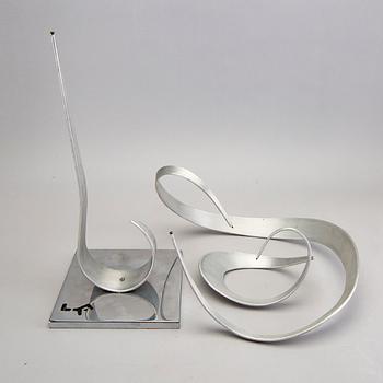 Unidentified artist, sculpture / mobile, mark, mid / later part 20th Century.