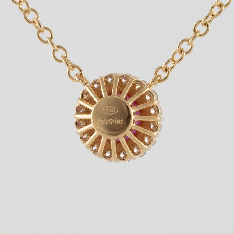 Necklace 18K gold with ruby and brilliant-cut diamonds.