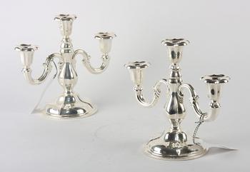 KANDELABRAR, ett par, silver, importstämplar.