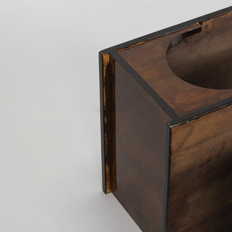 Sivupöytä, funkis, 1930-luku.