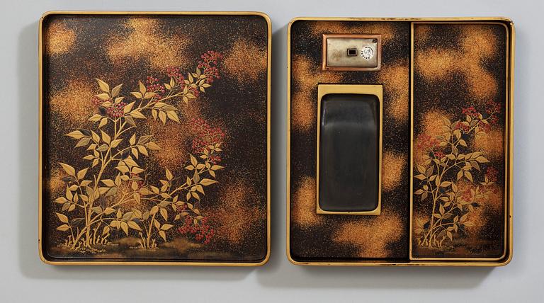 A Japanese lacquer writing set, early 20th Century.