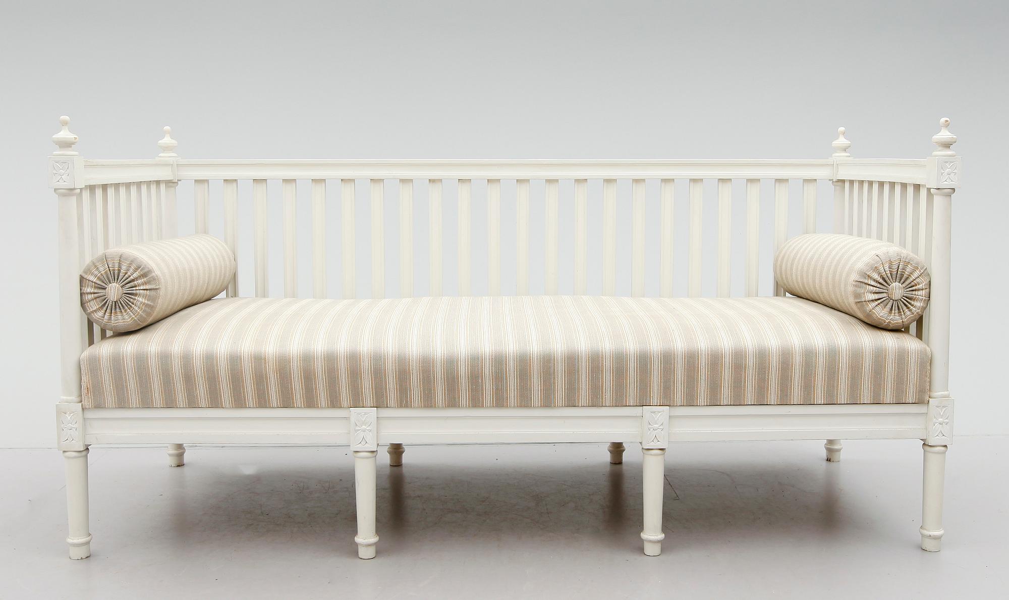 SOFFA, gustaviansk stil, 1900-talets första hälft-.