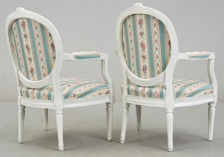 A pair of Gustavian late 18th century armchairs.