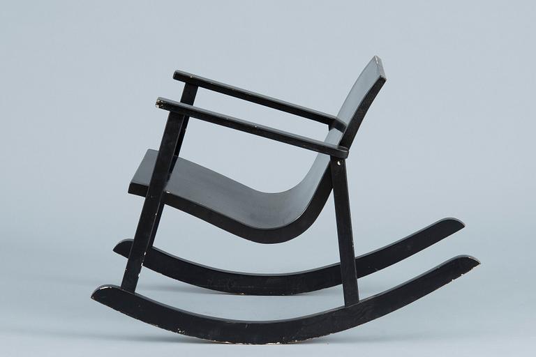 Margaret T. Nordman, A ROCKING CHAIR.