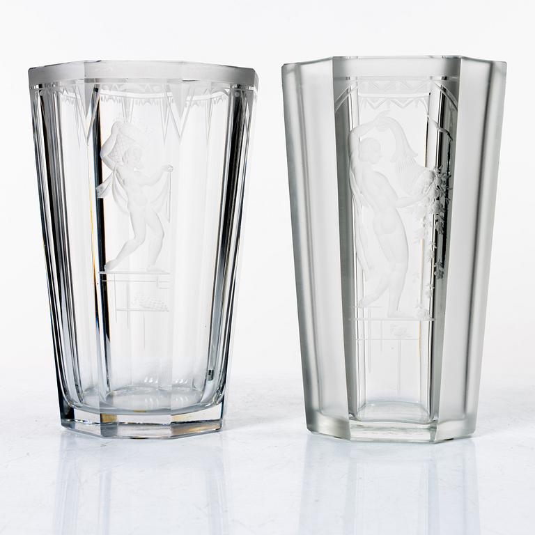 Emil Weidlich, vaser, 2 st, Elme glasbruk, 1930-tal.