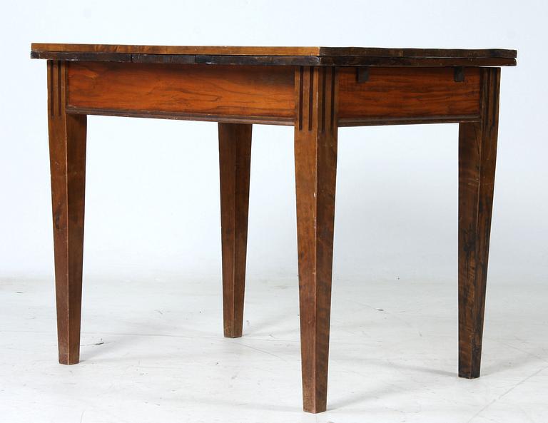 BORD, 1800/1900-tal.
